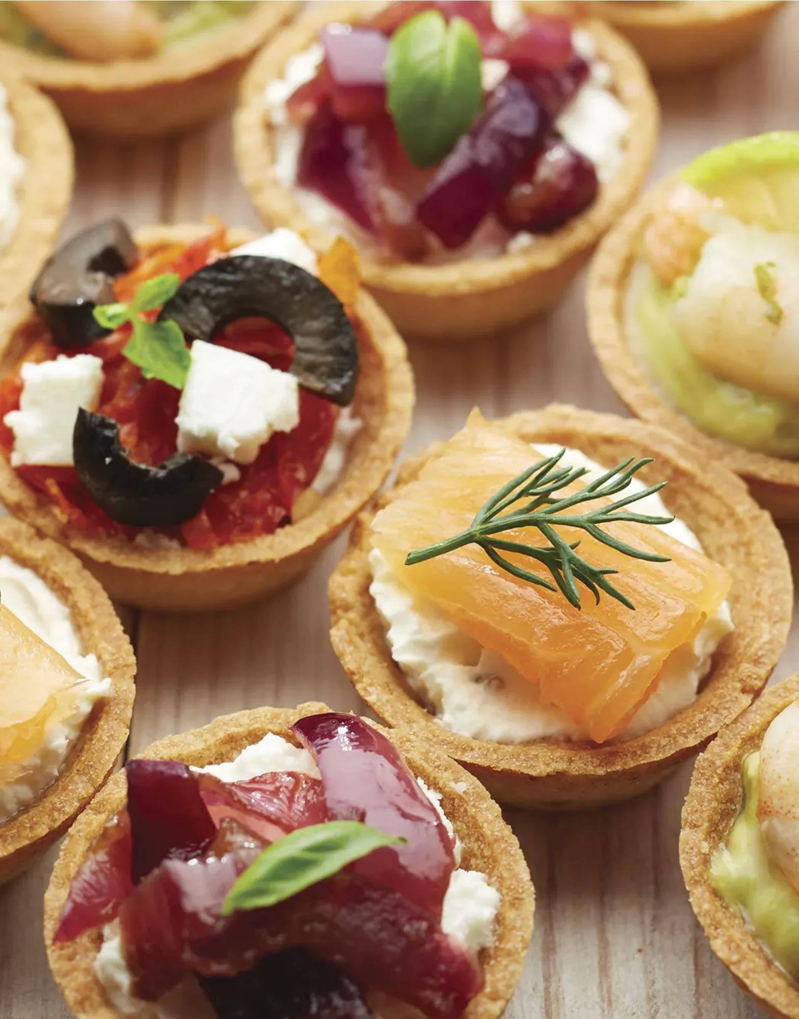 MasterClass Non-Stick Twenty-Four Hole Mini Tin 35cm x 27cm and Pastry - Image 4