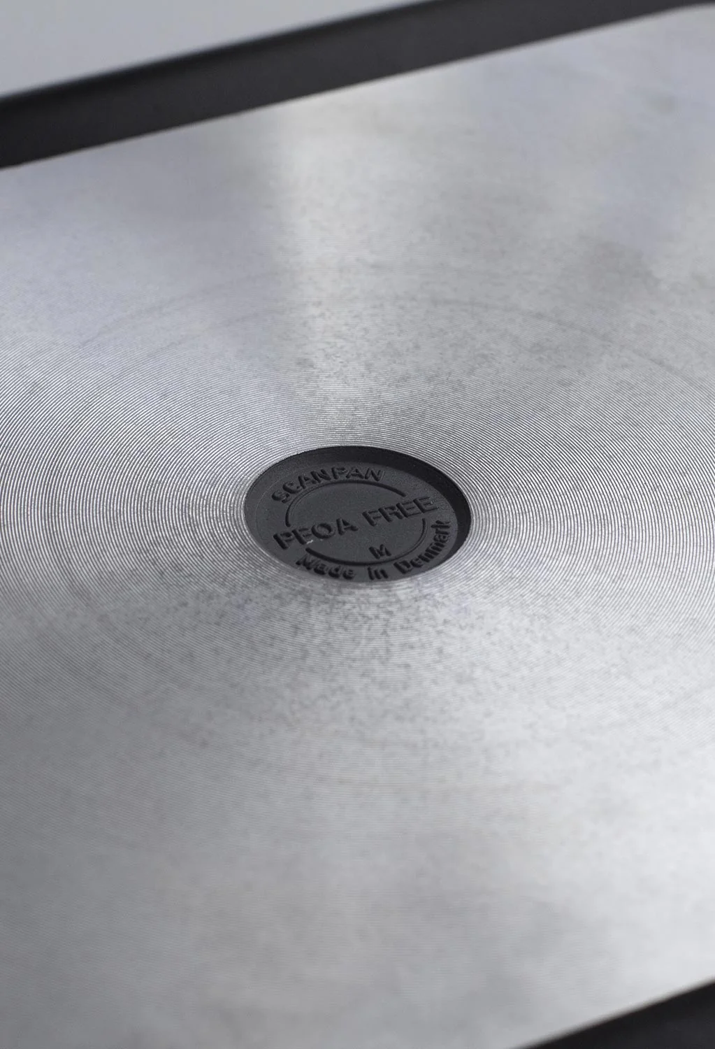 Scanpan Classic Non-Stick Roasting Pan - Image 4